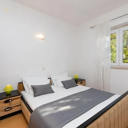 Bento Apartment - Best View On Town And Sea Pucisca Exterior photo